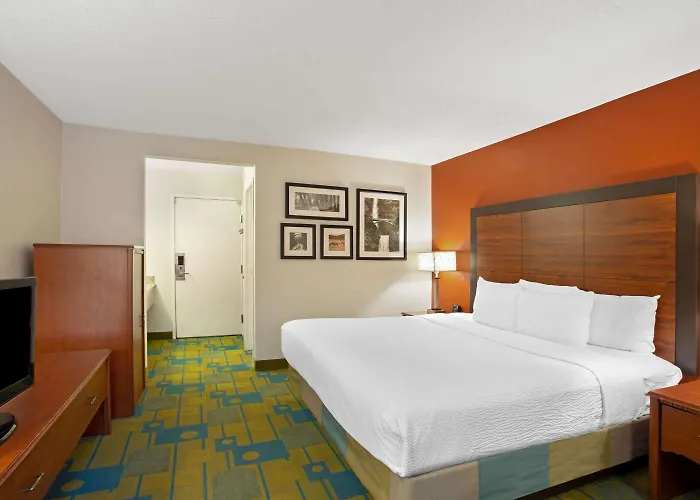 La Quinta Inn By Wyndham Auburn Worcester