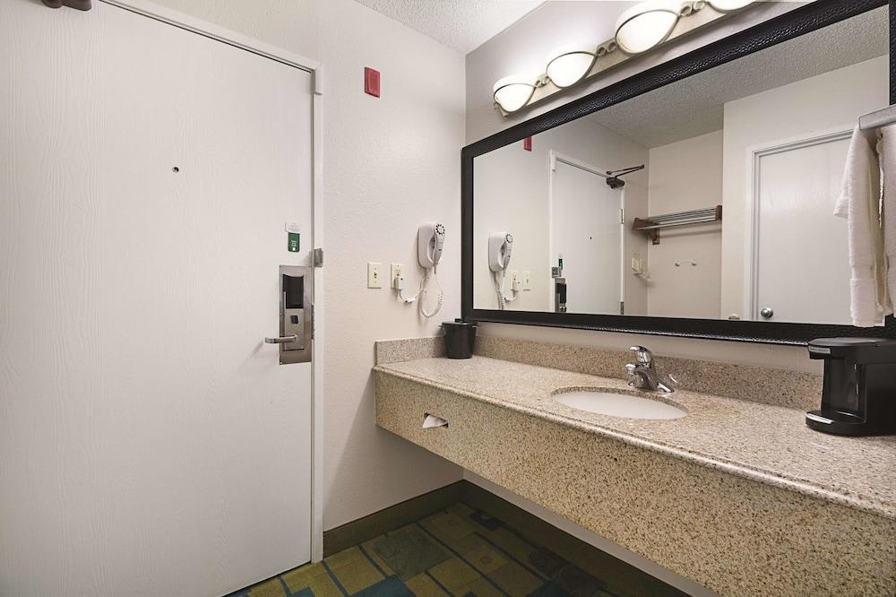 Hotel La Quinta By Wyndham Worcester