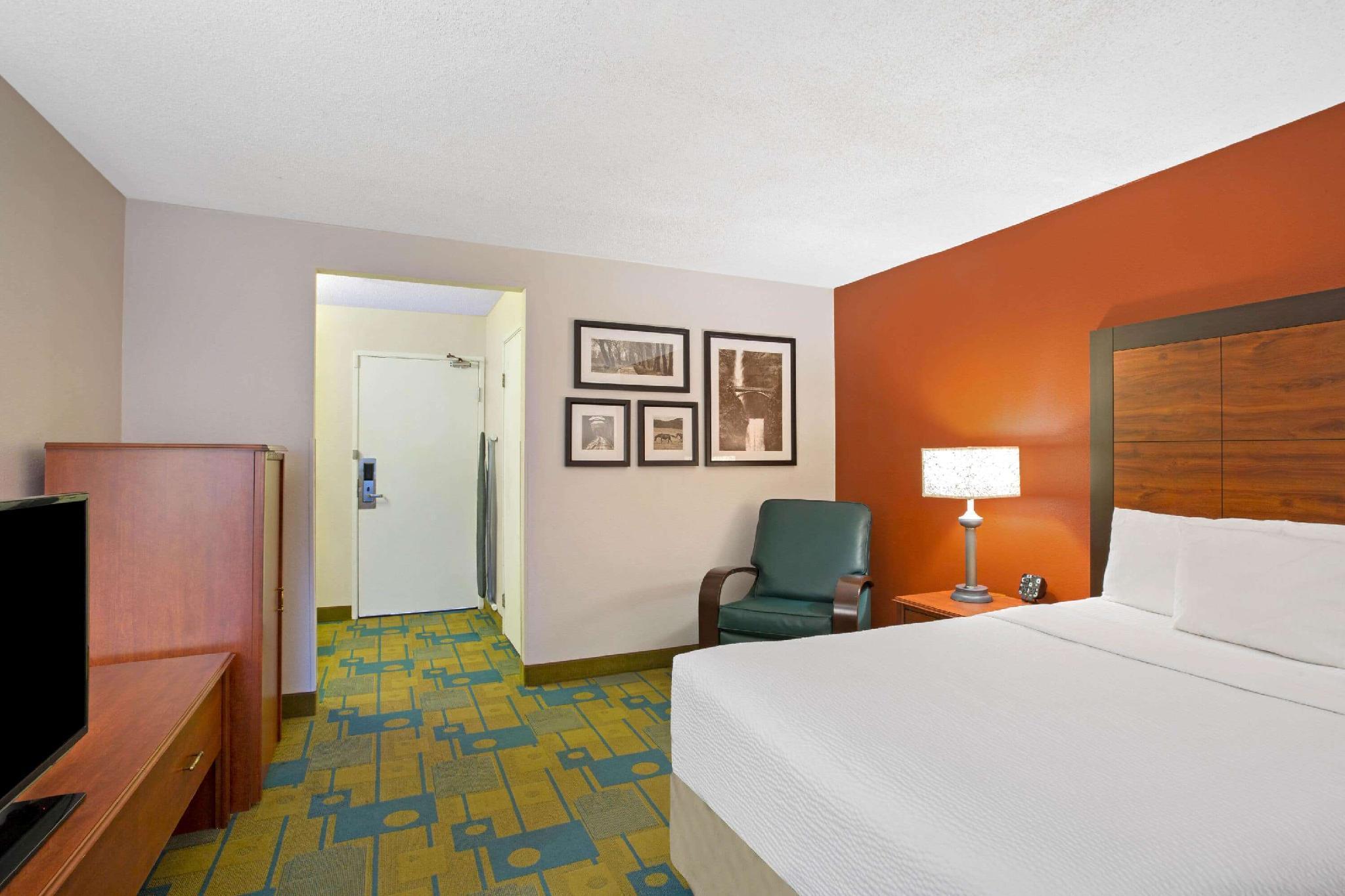 La Quinta By Wyndham Worcester Hotel Auburn